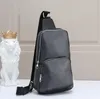 Sling çanta erkekler rahat sportif omuz çantaları erkek göğüs paketi bel çantası lüks haberci moda çanta gerçek taiga deri tuval kızlar için backpacks