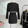 Arbetsklänningar Kvinnor Fashion Black Tweed Two Piece Set Elegant Beading O-Neck Short Jacke Coat Bodycon Mini Dress Outfits 2023 Autumn