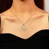 Pendant Necklaces Light Luxury Zircon Heart-Shaped Inlaid Lucky Butterfly Necklace Mama Jewelry Fine Crystal Letter Gift Retro I2W7