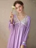 Mulheres Sleepwear Mulheres Puro Algodão Ruffles Vintage Nightgowns Robe V-Pescoço Longo Vestido Victorian Romântico Princesa Nightdress Homewear