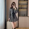 Robe de deux pièces Unxx 2023 Automne et hiver Parfum Costume Femme Veste Jupe Set Lady Tweed Slim Blazer Court Top Plissé Deux pièces