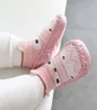 Chaussures de premiers pas pour bébés filles, chaussures de dessin animé en coton pour nouveau-nés, semelle souple, automne et hiver