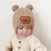 Bérets hiver bébé bonnet bonnet dessin animé ours protection de l'oreille chapeau tricoté pour tout-petits garçons filles mignon coréen chaud enfants crochet chapeaux gorros