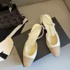 En kaliteli klasik deri düz yavru kedi topuklular slingback sandalet pompaları 6.5cm tıknaz topuklu elbise ayakkabıları kadın daireler lüks tasarımcılar sandaletler kadın düğün kutu