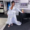 Elegancka suknia ślubna African African African African z African Train z długim rękawem z długim rękawem Fall Garden Outfitt Bride Sukienka Rustykalna sukienka ślubna ogrodowa 2024