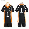 Temedräkt haikyuu !! Haikyuu t-shirt shorts hinata shoyo cosplay come karasuno sportswear high school uniform jul partyl231013