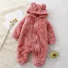 Ensembles de vêtements Barboteuse chaude et confortable pour bébé Tenue d'hiver parfaite pour les nouveau-nés Adorable ours dans l'ensemble Keep 231013