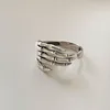 Band Good looking Resizable 925 Sterling Silver Ring Vintage Creative Skeleton Hand Grip Shaped Finger Unisex Jewelry Loop Kofo 22230i