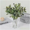 Fleurs décoratives Feuilles vertes olive artificielles Branches d'arbre Plantes fruitières de Noël Po Props Décoration de mariage à domicile Soie Dhjl2