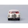 Diecast Model car GCD Diecast Model Car 164 Pullman White or Red Color Luxury Retro Celebrity Vehicle with Case Gift for Boys Girls Adults 231012