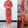 Etniska klädkvinnor Cheongsamklänning Slim Fit Elegant Chinese Style Women's Dresses For Weddings Parties med höga slitsar