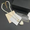 18K Gold Pendant Necklaces Stamp Gold Plated Copper Women Necklaces Choker Letter Pearl Statement Fashion Womens Necklace Wedding 295T