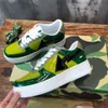 OG APbapesta Designer AP shose Sta Scarpe casual Sk8 Uomo Donna Nero Bianco Verde pastello Pelle scamosciata Uomo Donna Scarpe da ginnastica Forma scimmia MEDICOM TOY CAMO Sport all'aria aperta Jogging