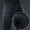 Herr jeans 2023 varumärke män smal fit mager denim designer elastiska raka stretchbyxor för 231013