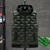 Gilets pour hommes marque coréenne vendre hommes gilet d'hiver vers le bas hommes gilet décontracté vestes sans manches mâle à capuche 231012