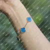 Pulsera con dijes Pulsera de trébol de cuatro hojas de lujo Encanto Elegante Moda clásica 18K concha de ágata Vacaciones Boda Pareja Joyería Regalo 2522