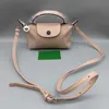 Mode av hög kvalitet väska billig handväska butik mobil äkta läder grossist svart handväska lyx crossbody 2024 mini dumpling nylon kvinnor tygväskor designer designer