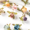 Dekoracyjne kwiaty 100pcs sztucznego 2 cm Mini Silk Rose Scrapbook DIY Świąteczny wieniec weselny