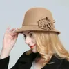 Berretti Donna Bombetta Cappello a secchiello Fiore Feltro Vacanza Caldo Adulti Rotondo Vintage Autunno Inverno Elegante Tesa larga Imitazione Cloche di lana