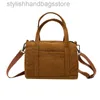 Sacs à bandoulière Automne et hiver Mini sac en velours côtelé de style sac à main en velours côtelé sac à bandoulière simple et littéraire Sacs à bandoulière pour femmestylishhandbagsstore