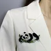 Broches moda artesanal acrílico estilo animal para mulheres crianças presente casaco vestido adorno panda broche crachá atacado