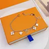 Blooming Charm Bracelets For Womens Ladies Girls Fashion Designers Bracelet Luxury Golden Letters Flowers Bracelet Jewelry