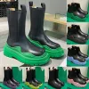 Däckdesigner stövlar kvinnor martin stövlar lyxiga chelsea martin knä stövel kvinnliga män motocykel fotled halv anti-slip modeplattform snö vinter mid boots bootie skor