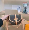 Роскошные дизайнерские сумки Сумки Женская сумка через плечо с монограммами и тиснением Маленькая сумка через плечо BUHU