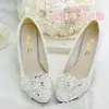 Handmade Ivory Crystal Lace Wedding Shoes Flat 4 5cm 8cm Kitten Heels Bridal Bridesmaid Shoes For Weddings Slip-ons Rhinestones Cr245i