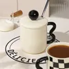 Tazze Tazza da caffè da campeggio Halloween Birra Centro natalizio Camera da letto in ceramica Tè per bambini Regalo da gioco Tazza estetica Bicchieri El Becher