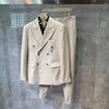 Мужские костюмы Ретро пиджак Модный корейский однотонный двубортный модный комплект из 2 предметов Последний дизайн пальто и брюк в винтажном стиле