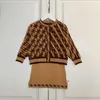Costume tricoté d'automne pour bébé fille, robe à la mode, taille 80 à 120 CM, pull et jupe en jacquard imprimé Alphabet, Oct10