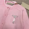 cardigan scavato per bambini Maglione per bambini con stampa di lettere con logo sul petto Taglia 100-150 CM giacca girocollo firmata per ragazza Oct10