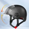 Caschi da ciclismo 1 pz Casco da motociclista Uomo Donna Lente da equitazione elettrica Quattro stagioni Ventilazione confortevole Sicurezza regolabile 231012