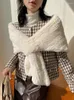 Foulards Femmes Real Rex Fourrure Châle Wraps Cape Cape pour la soirée de mariée Mariage Blanc Fluffy Stole