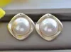 Studörhängen Z10663 Luster 16mm Square White South Sea Shell Mabe Pearl Earring CZ