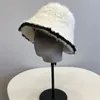 Berets Korean Version Of The Winter Fur Contrasting Color Bucket Hat Women's Warm Plush Elegant Dome Simple Fisherman Hats