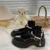 Elbise ayakkabıları Mary Jane Pompalar Kadın Lolita Heels Platform Kawaii Kızlar Lüks İnci Zarif Günlük Cosplay Trendyol Siyah Tıknaz Sevimli