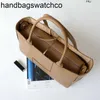 Borse BottegassVenetas Borsa tote Arco Botegss Ventss Borse da donna Negozio online all'ingrosso Borsa da donna per aule di grande capacità per pendolari File originale con Re