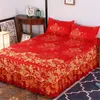 Jupe de lit jupe de lit ensemble de couvre-lit en coton broderie robe de lit taies d'oreiller 3 pièces/ensemble pour roi/reine Double 1.5/1.8/2 M housse de drap 231013