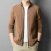 Tute da uomo di alta qualità in lana coreana con cerniera autunno inverno cardigan spesso caldo lavorato a maglia jacquard giacca colletto alla coreana maglione base cappotto 231012