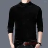 T-shirt da uomo autunno e inverno uomo dolcevita casual camicia di velluto moda primaverile manica lunga in velluto top taglie forti streetwear