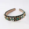 Hårklipp Fashion Flannelette Inlaid Rhinestone Pearl Barock Band Ladies Walk Vackra Women Accessories Bride Pannband 892