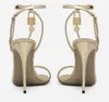 エレガントなブランドKeira Patent Leather Women Sandals Shoes Charch-Embellied Chainblack Gold Padlock Heeled Pumps Lady Gladiator Sandalias with box.eu35-43