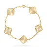 Bijoux de créateurs Bracelet de fleur Bracelet de marque de luxe pour colliers en or 18 carats pour fille de mariage fête des mères femmes marque de mode bijoux