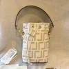 Satchel Roma Drawstring Bag Pequeno Luxurys Designer Clássico Embreagem Top Handle Bucket Bags Genuine Leather Womens Hand Bag Mens Gym Totes Travel Girl CrossBody Bags