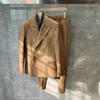 メンズスーツレトロスーツジャケットトレンディ韓国のソリッドフィッティングダブル胸肉2ピースセット最新コートパンツデザインヴィンテージ