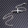 Charm-Armbänder MisenBaBa Minimalistisches katholisches Edelstahl-Kreuz-Charm-Armband für Frauen und Männer, religiöser Schmuck, Geschenk