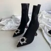 Amirsity Amina Muaddi High Heel Women Designer Boots Boots de la haute qualité Point-Toe Boots Martin Desert Boot Sequins Médaille Médaille Chaussure d'hiver grossière