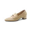 Sapatos de vestido 2023 primavera mulheres bombas de couro natural 22-24.5cm comprimento de couro de pele de carneiro de porco quadrado completo salto alto